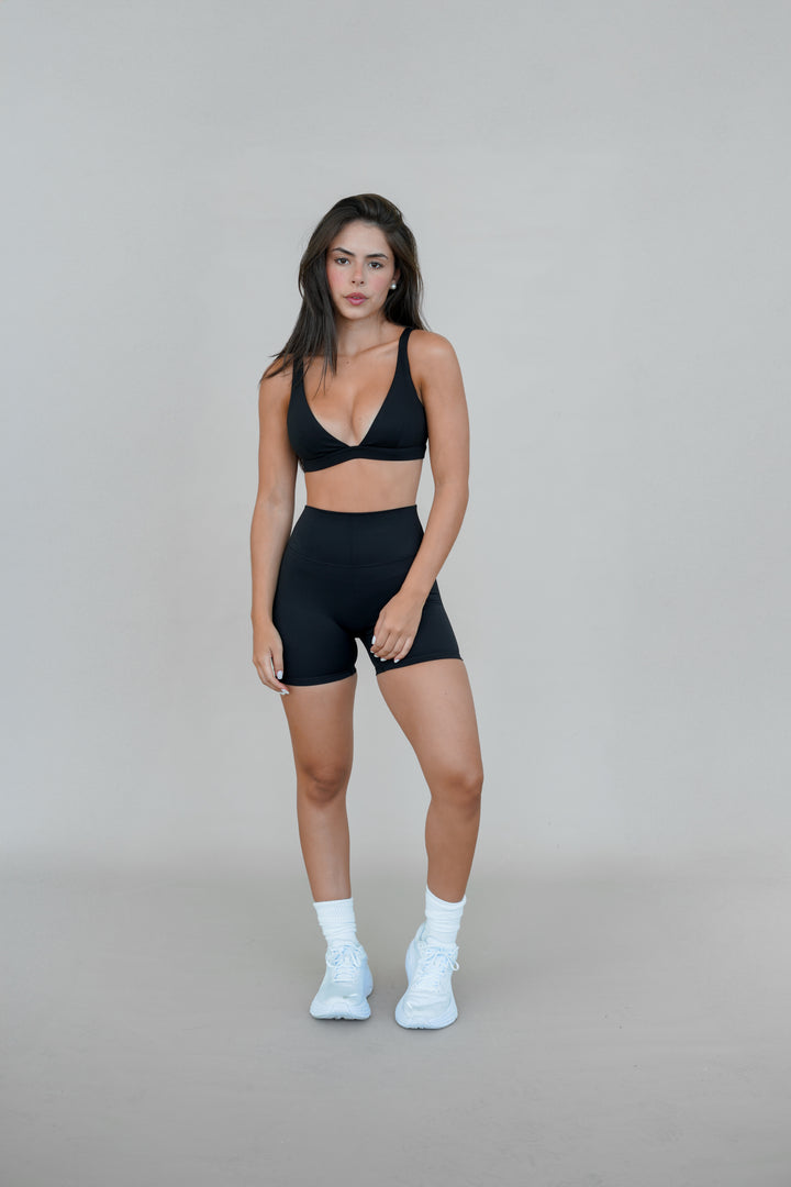 Nyla Crop | Black