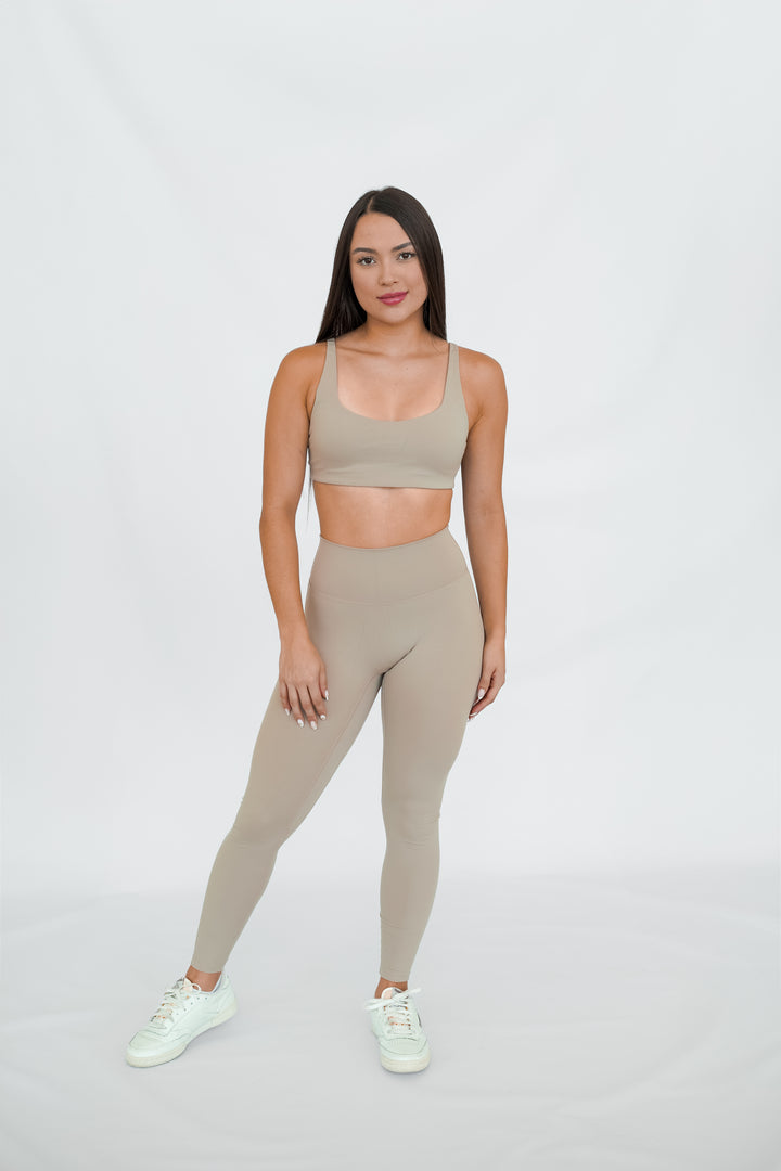 Gaia Crop | Sand