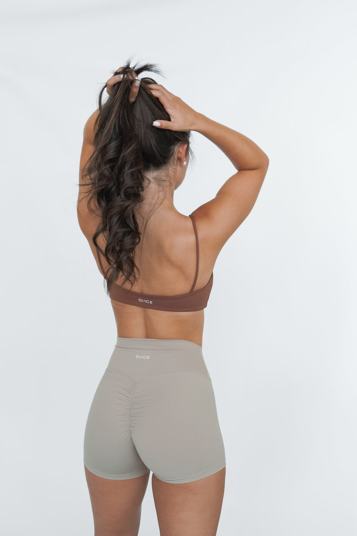Eira Crop | Brown